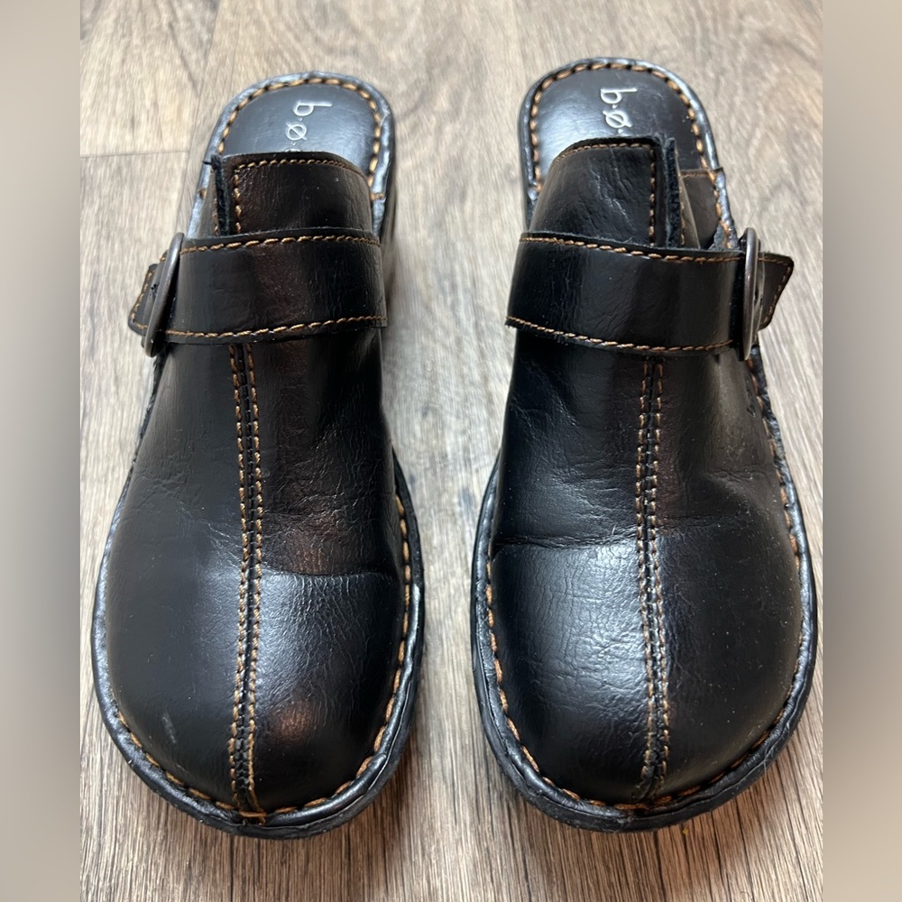 Born BOC Hannie Womens Size 9 Black Slip On Clogs Backless Shoes